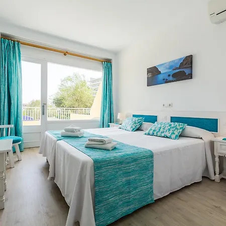 Panorama מלון 2*